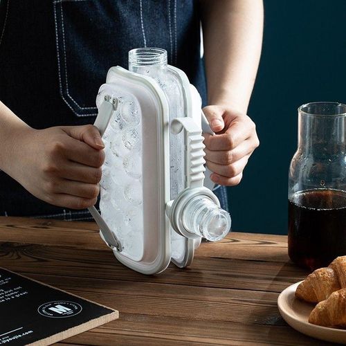 Multifunctional Ice Tray Water Bottle for Making Round Ice Balls