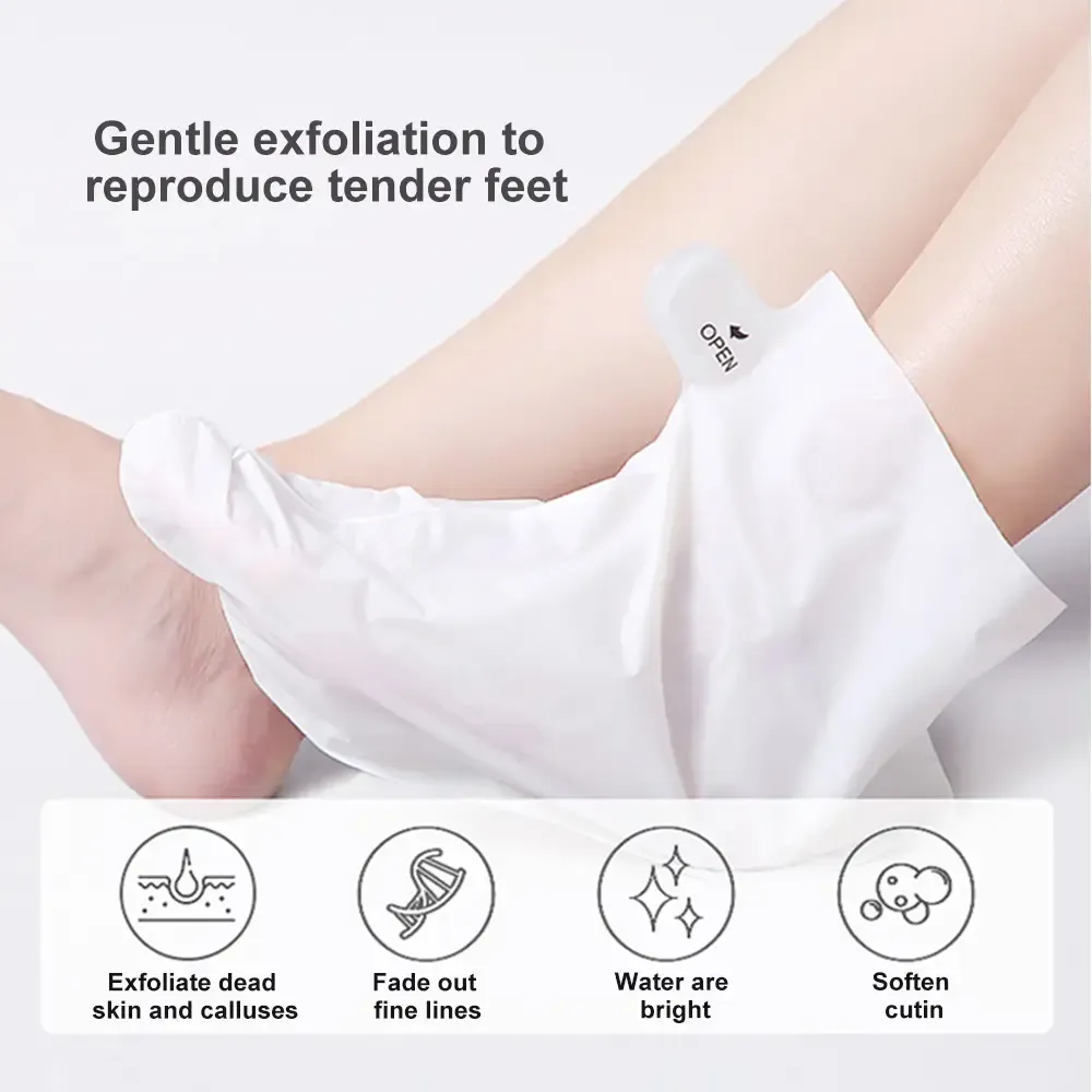 Gentle Exfoliating Foot Mask with Lavender Extract to Soften Calluses and Reveal Smooth Feet