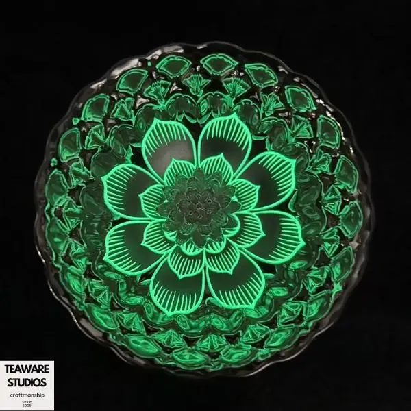 Light-Charged Luminous Silver Lotus Ceramic Teacup with Gift Box - Glow in the Dark Master Cup