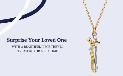 Couple Hot Sale Stylish Hug Pendant Necklace