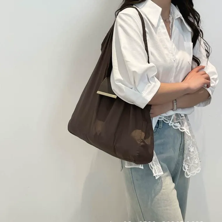 Instagram Style Keychain Pouch Storage Bag – Textured Eco-Friendly Tote with Large Capacity for Accessories