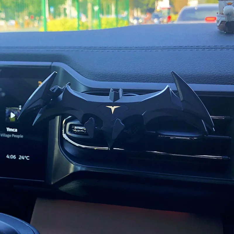 Bat Gravity Car Phone Holder Cartoon Air Vent Navigation Stand Universal Phone Mount