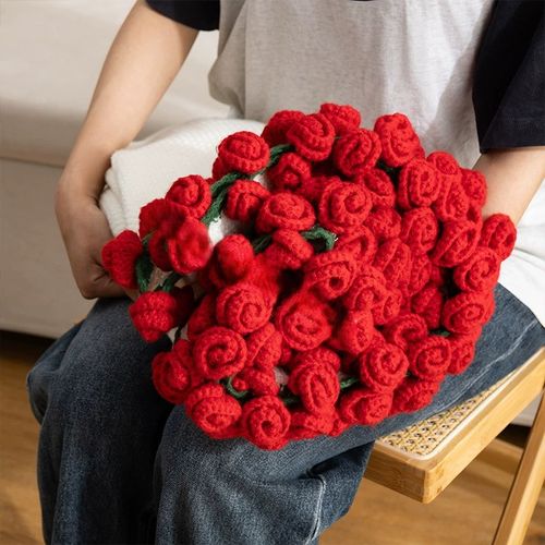 110cm Rose Bouquet Blanket - 68 Roses Bouquet Throw - Valentine's Gift for Her