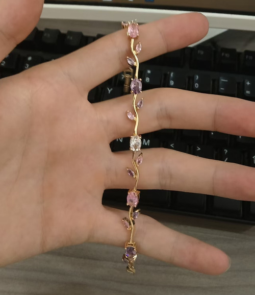 Zircon Flower Geometric Bracelet, Light Luxury Advanced Sense Bangle, Fashion Commuter Design Jewelry （Ordinary packaging: OPP bag + cardboard）