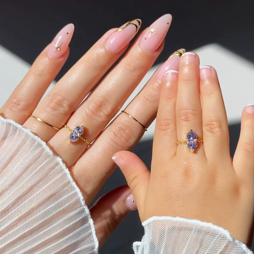 New Gold-Plated Double Heart Ring - Adjustable Chain & Stretchable Fit, Fashion-Forward Statement Piece for Women