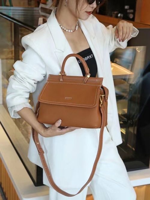 Premium Luxury Leather Tote Bag for Women - Top-Grain Cowhide Fashionable Shoulder Bag for Commute