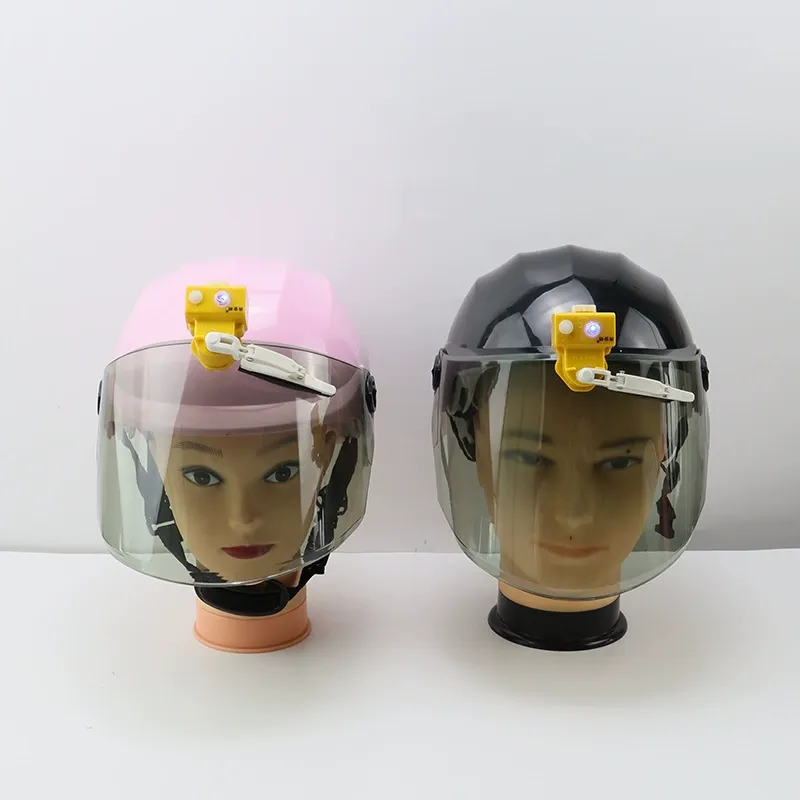 Motorcycle Helmet Wiper – Smart Anti-Rain Mini Wiper for Electric Bikes & Scooters Rechargeable & Compact Design