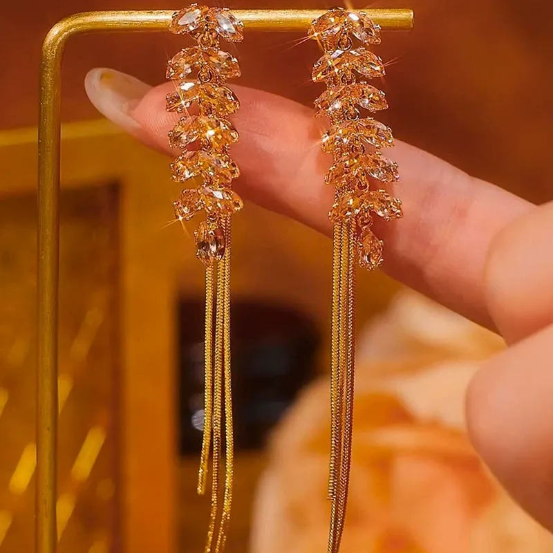 Luxury Minimalist Long Wheat Stalk Zircon Fringe Earrings – Elegant High-end Fashion Statement Piece