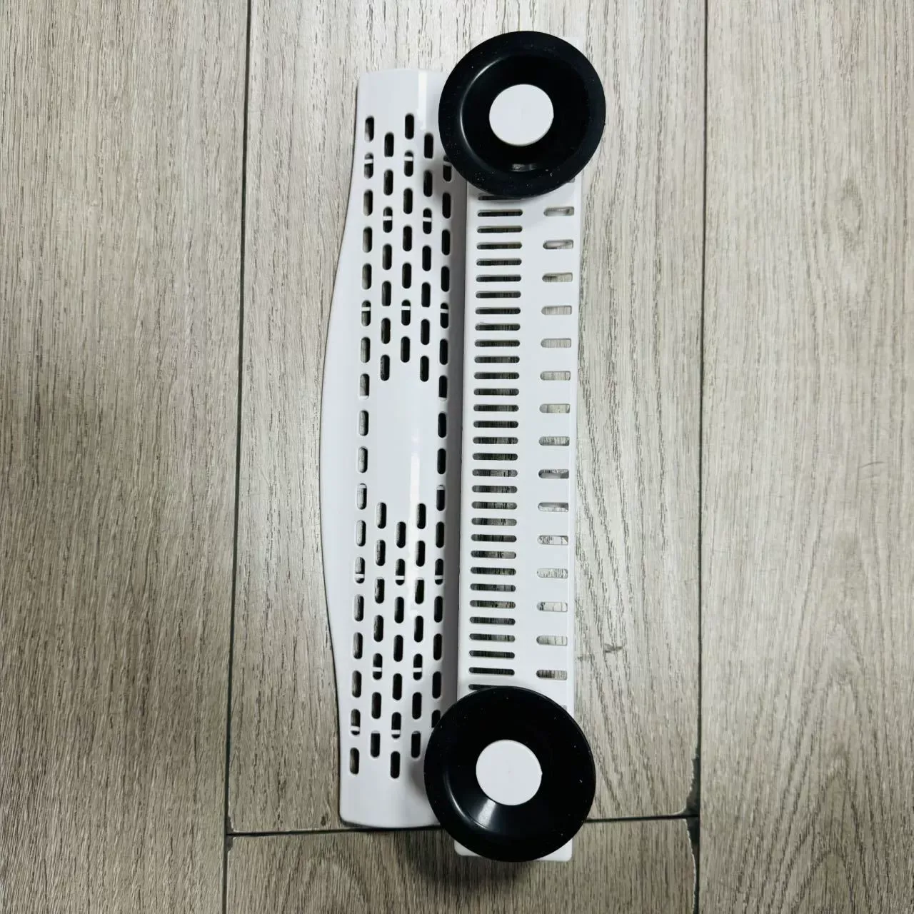 No-Drill Wig Display Stand - Hairdressing Tool Organizer for Salon & Home Use