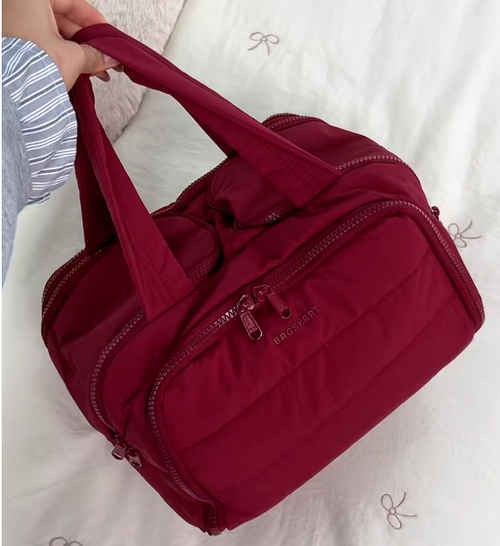 Multi-Purpose Large Capacity Makeup Bag - New Travel Cosmetic Organizer with Premium Portable Design