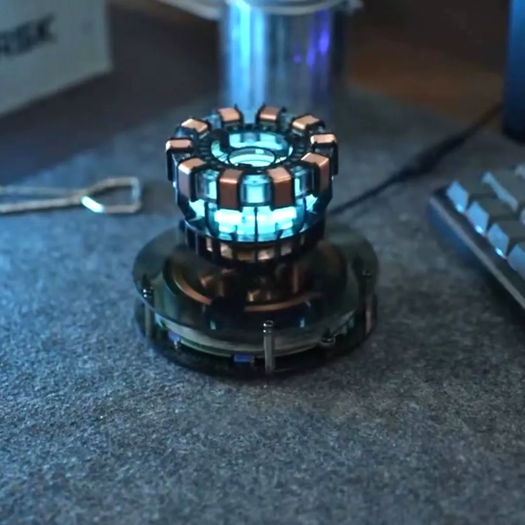 🔥MUST-HAVE for Guys Iron Man MK1 Levitating Arc Reactor! Ultra-Cool Tech Desk Decor ⚡ Creative LED Display + Wireless Magnetic Suspension - The Ultimate Collector's Gift for Marvel Fans!