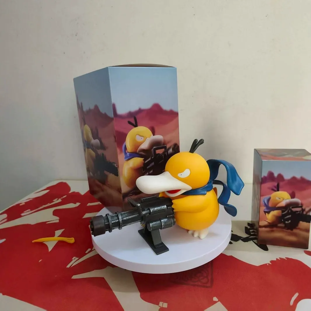 (Large Size 14.5cm) Cool Gatling Psyduck Figure - Transformable Cosplay Mechanical Display Stand, Pokemon Pet Model Statue (With Non-Slip Pads Included)