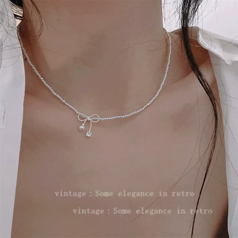 Dainty Bow Zircon Necklace – Korean-Inspired Elegant & Delicate Collarbone Chain
