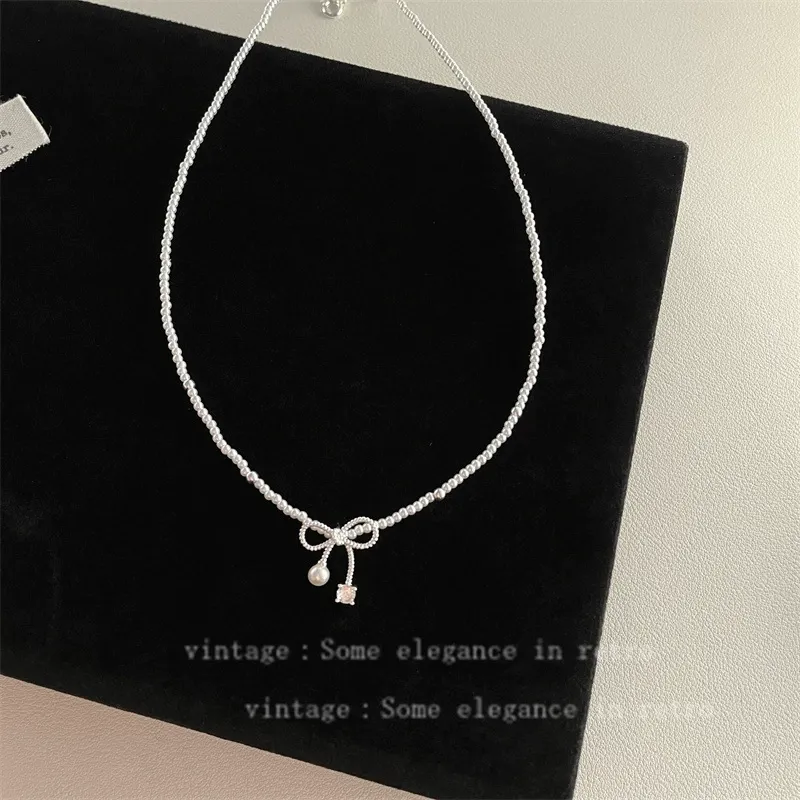 Dainty Bow Zircon Necklace – Korean-Inspired Elegant & Delicate Collarbone Chain