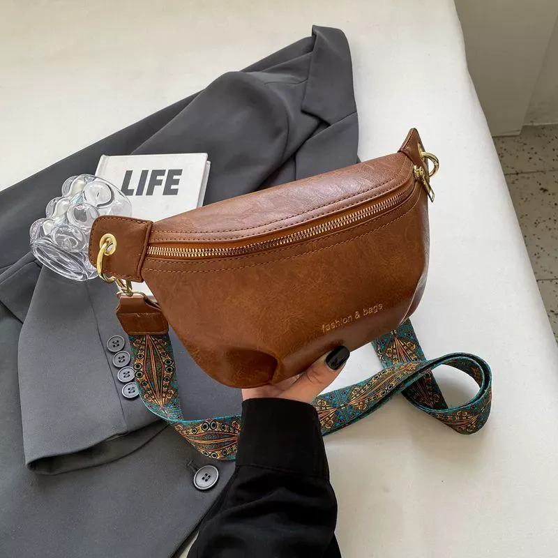 Spring-Summer New Textured Chest Bag Wide Strap Retro Versatile Commuter Crossbody Bag