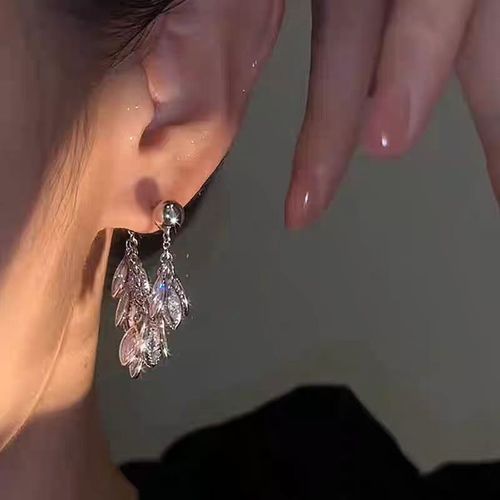 🔥2025 Luxury Trend ｜Zircon Teardrop Tassel Earrings｜Double-Sided Fairy Earrings｜Slimming & Elegant🔥