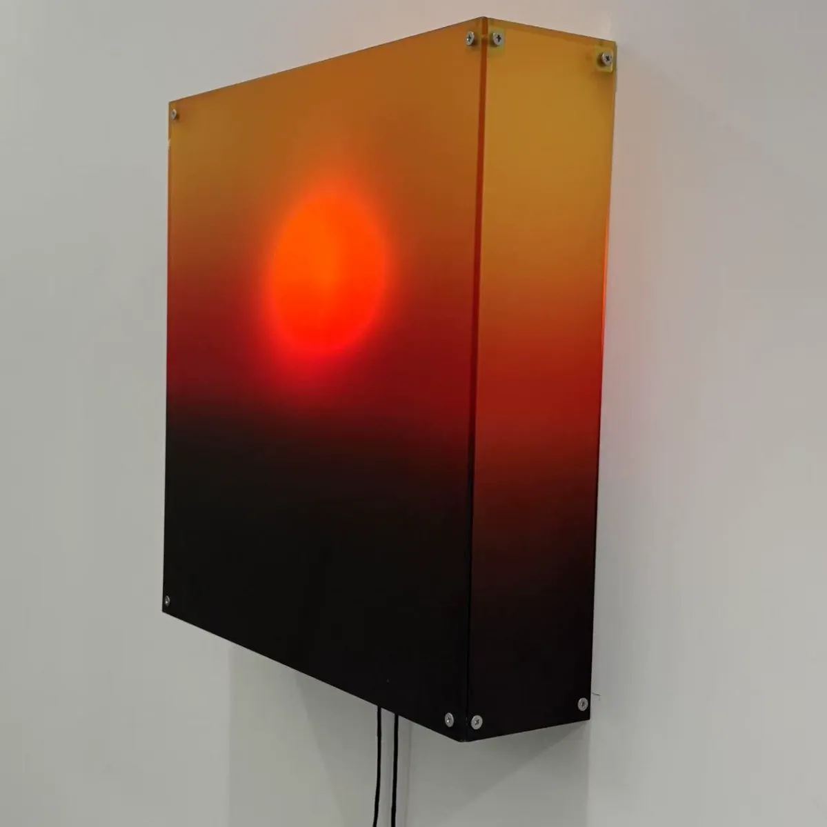 Rising Sunset Mood Light Wall Lamp - Gift for Friends  T-C charging