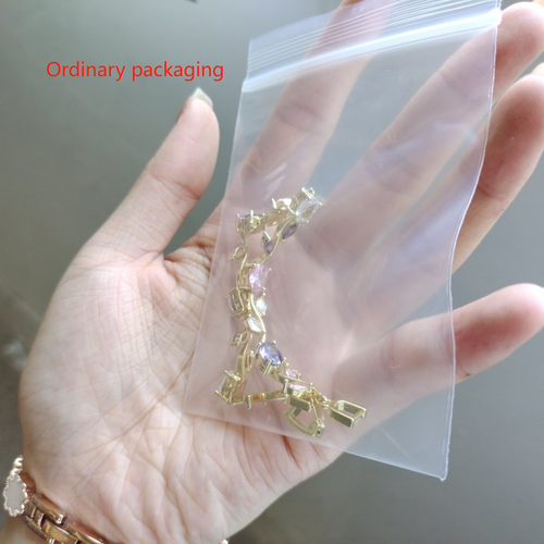 Zircon Flower Geometric Bracelet, Light Luxury Advanced Sense Bangle, Fashion Commuter Design Jewelry （Ordinary packaging: OPP bag + cardboard）