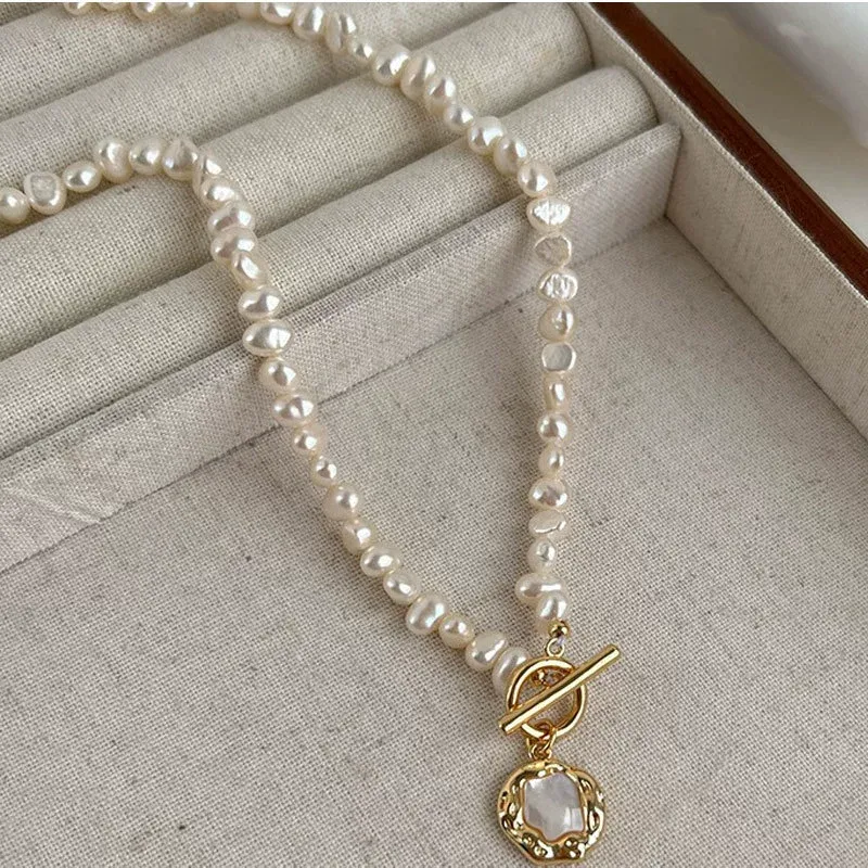 High-Quality Baroque Natural Freshwater Pearl Necklace - Unique Irregular Collarbone Chain
