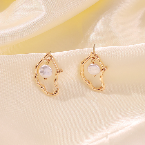 Hot Selling Baroque Pearl Stud Earrings Ladies' Irregular Geometric Design with Gold Plating and Diamond for Parties