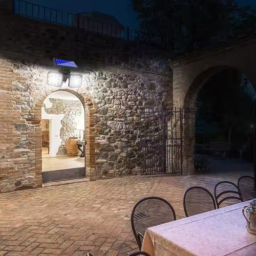 Eco-friendly Outdoor Solar Light Wall Mounted Wall Led Light With Motion Sensor