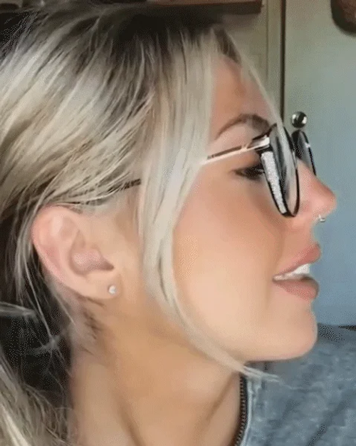 ✨WOMEN'S PORTABLE FASHION ANTI-BLUE LIGHT READING GLASSES