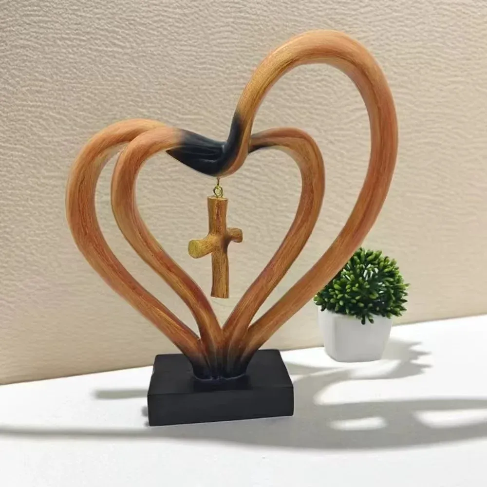 Simple heart-shaped cross resin craft