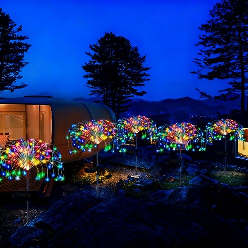 🎆🎆One-to-four solar-powered LED fireworks light, with realistic fireworks effects.
