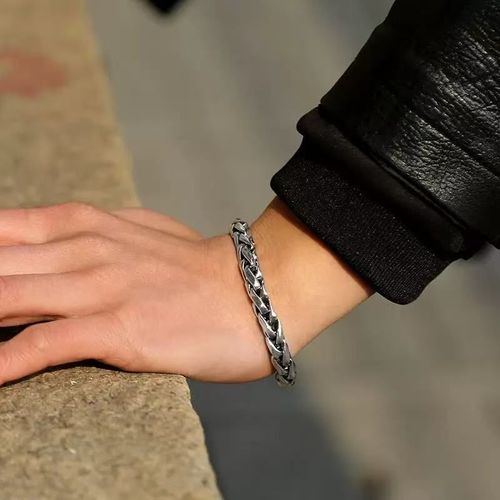 Trendy Punk Dragon Bone Bracelet for Guys Retro Woven Fashion Accessory