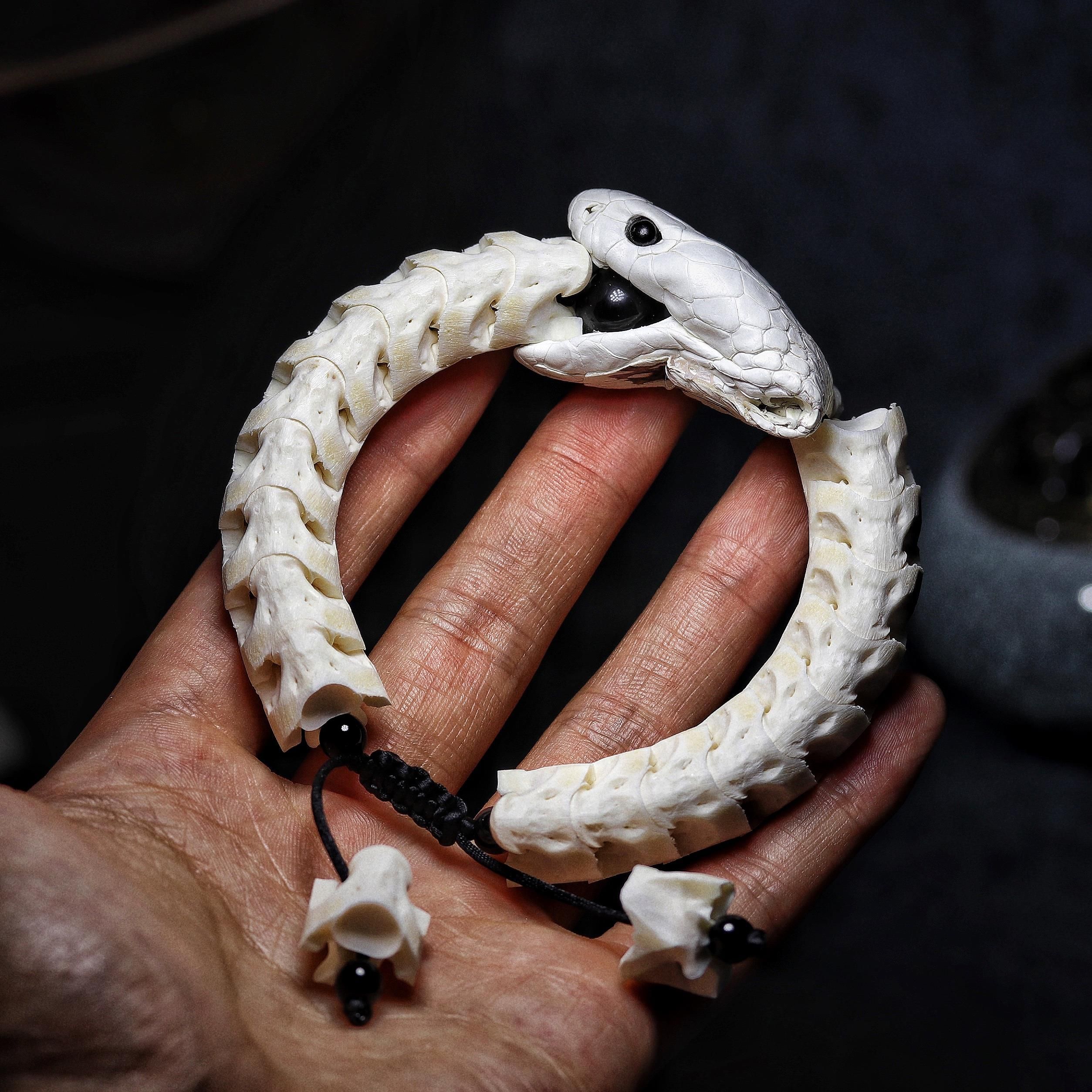 100% Natural Genuine Snake Head Spine Bone Skeleton Vertebrata Bracelet Jewelry