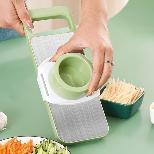Multifunctional Cutting Board（Includes six blades.）