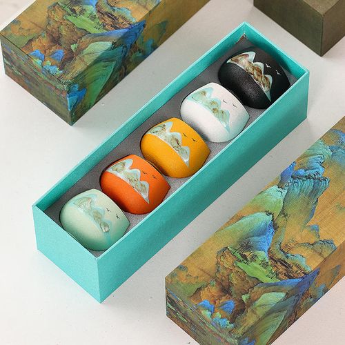 Exquisite Chinese porcelain（Pack of five）