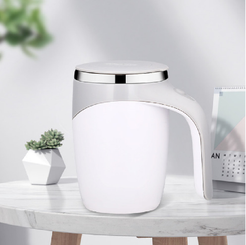Smart automatic stirring cup
