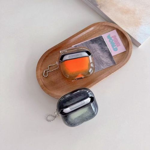 Glow-in-the-Dark Liquid Glitter Headphone Case