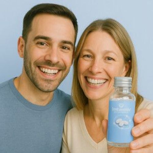 INSTASMILE – quick smile restoration for broken, missing or spaced teeth