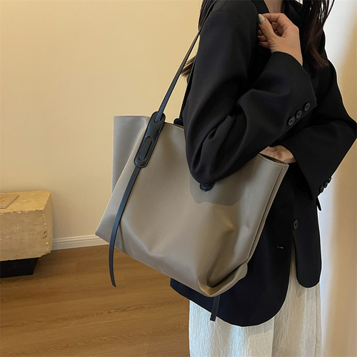 large-capacity oxford crossbody bag