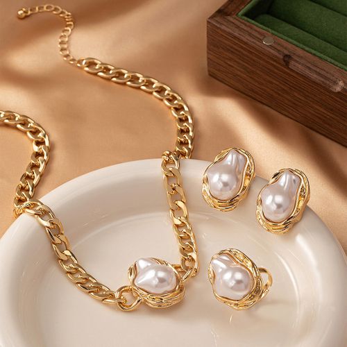 Luxury shaped pearl necklace earrings ring set💍