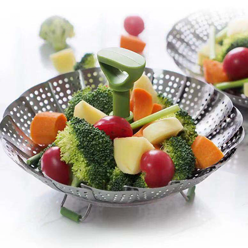 Collapsible steamer basket vegetable steamer, made of reliable stainless steel, is simple to clean and lasts for years