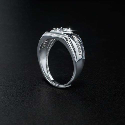 Morganite minimalist ring for men - single ring in a trendy and personalized style, with an adjustable opening. Retro men's ring design.