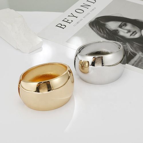 Open Style Personalized Charm Party Alloy Bracelet