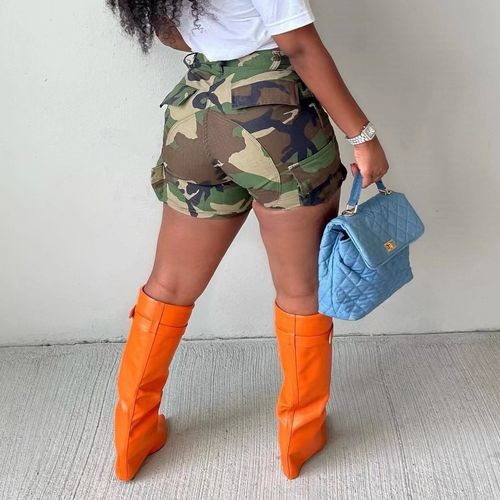 Women's camouflage stretch jeans