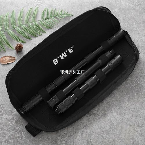 Sturdy blade for camping & hiking tasks