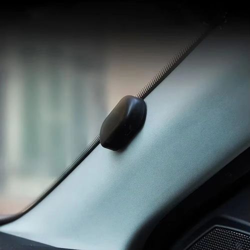 Solar-powered red and blue LED vehicle warning light