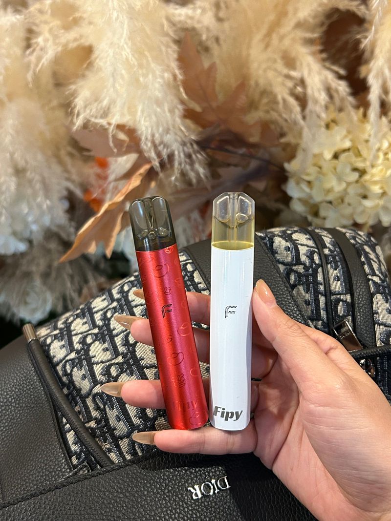 限时特惠！FIPY果派烟弹震撼来袭，买 3 赠 1，买 6 直接送主机，一代通用，品质正品有保障