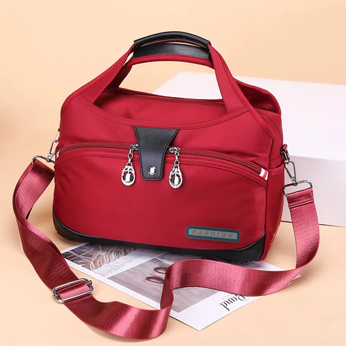 👜🔥 2025 Large-Capacity Nylon Shoulder Crossbody Bag – Lightweight, Waterproof & Stylish  in Bold Red 🔥👜