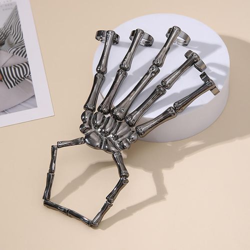 Titanium steel ring and skull hand bone a complete set of jewelry