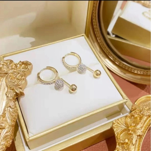 Gold earrings, luxury French style earrings