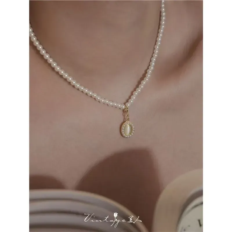 ✨ Colar de Pérolas Francês Retro ✨