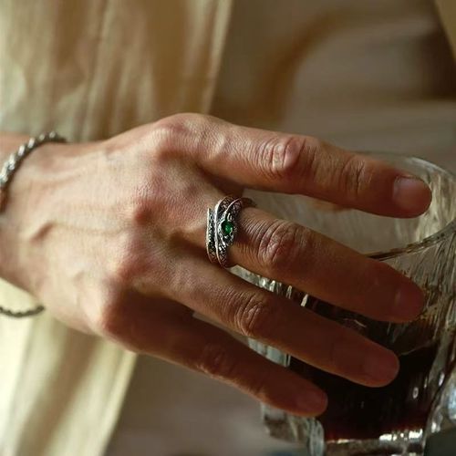 Vintage Snake Head Green Crystal Open Ring, Distressed Texture Niche Design Trendy Band, Unique Green Crystal Embellished Retro Style Adjustable Open Ring