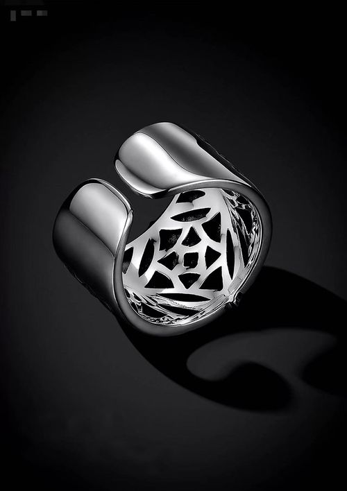 Vintage Aged Silver Ring with Black Crystal, Baroque Pattern Wide Open Ring, Niche Design Finger Ring for Trendy Men, Comes with an Exquisite Gift Box